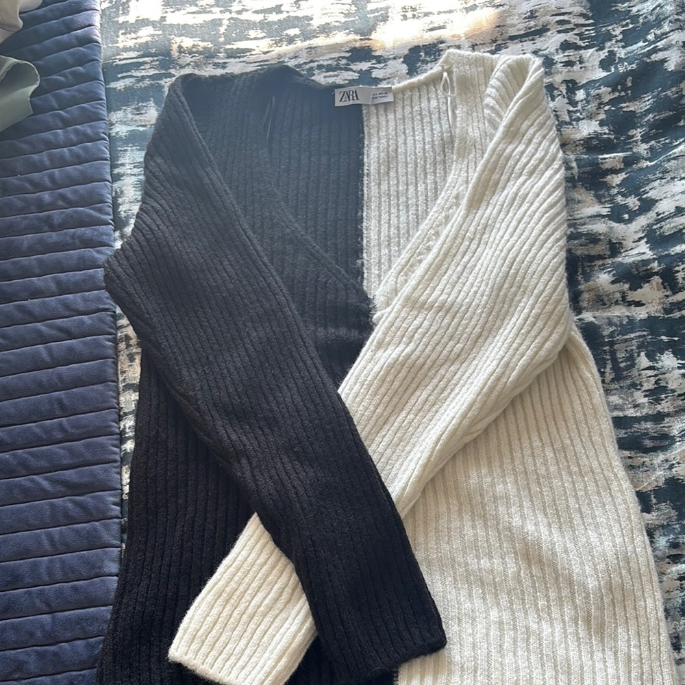 Zara Two-Tone Black and Cream Cardigan